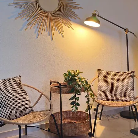 Casa Dos Sinos 1 With Roof Terrace Apartment *