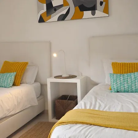 Casa Dos Sinos 1 With Roof Terrace * Albufeira